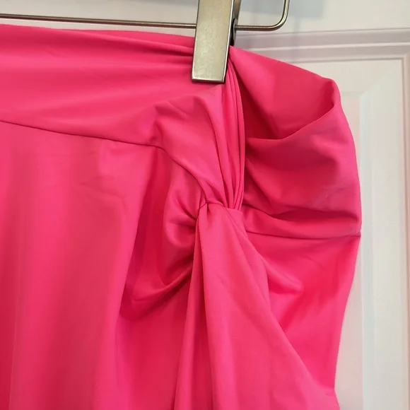 NWT Lilly Pulitzer Vibrant Pink Leevy coverup with Ruffle Accents - Picture 7 of 11